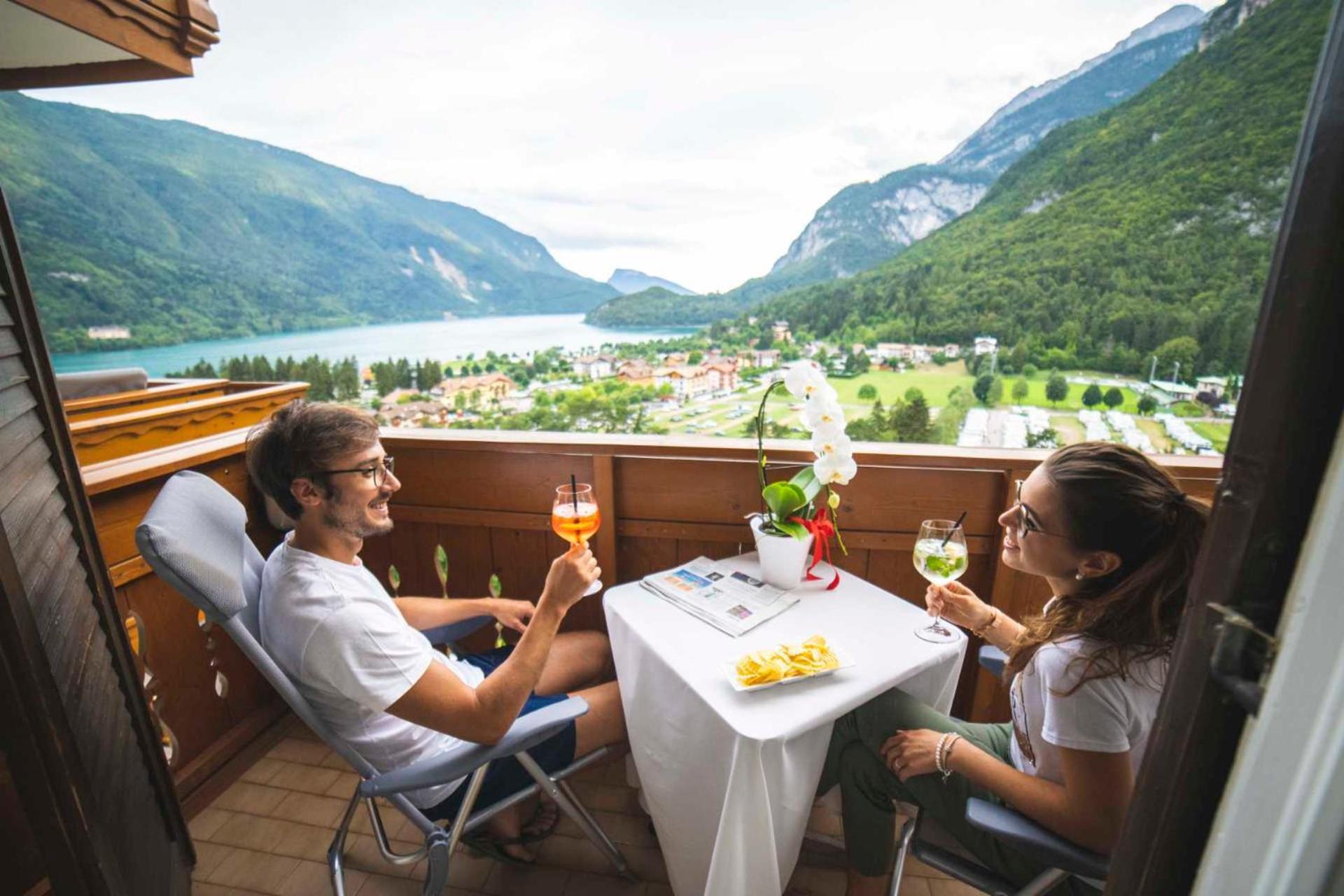 Hotel Olympia Molveno Εξωτερικό φωτογραφία