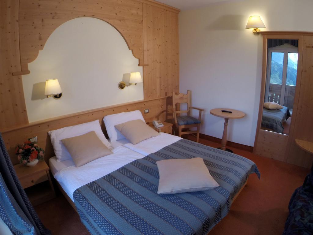 Hotel Olympia Molveno Εξωτερικό φωτογραφία