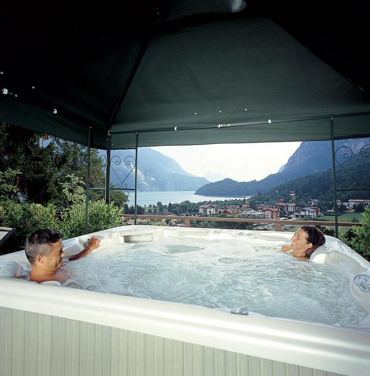 Hotel Olympia Molveno Εξωτερικό φωτογραφία