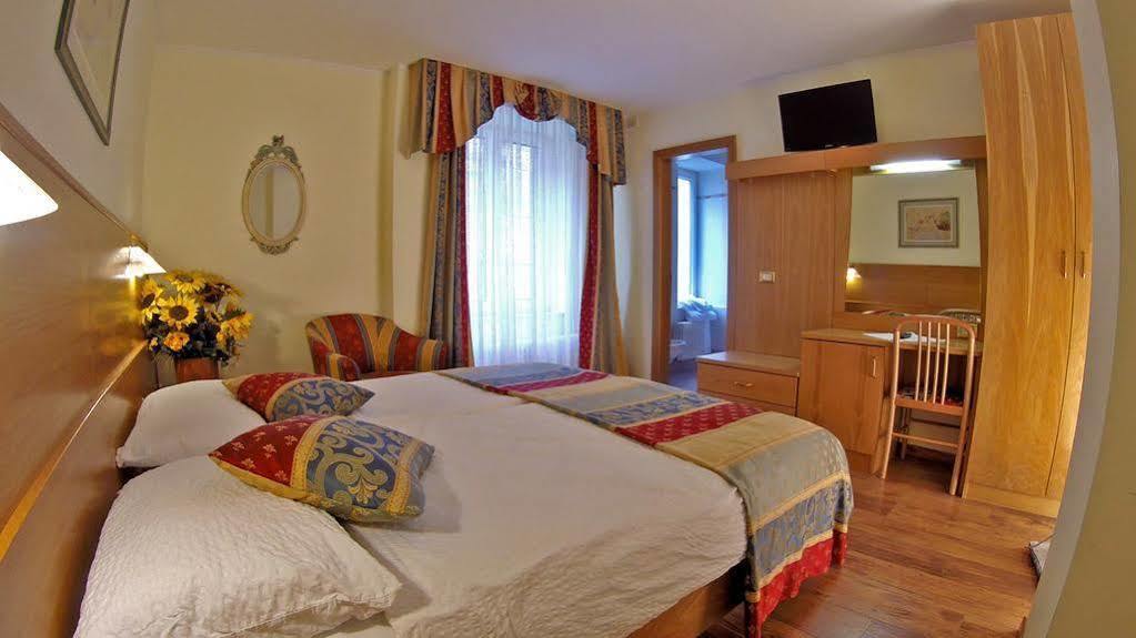 Hotel Olympia Molveno Εξωτερικό φωτογραφία